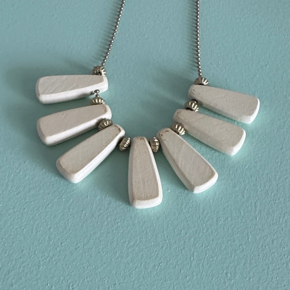 Plunder Gold Statement Necklace - Picture 2 of 2